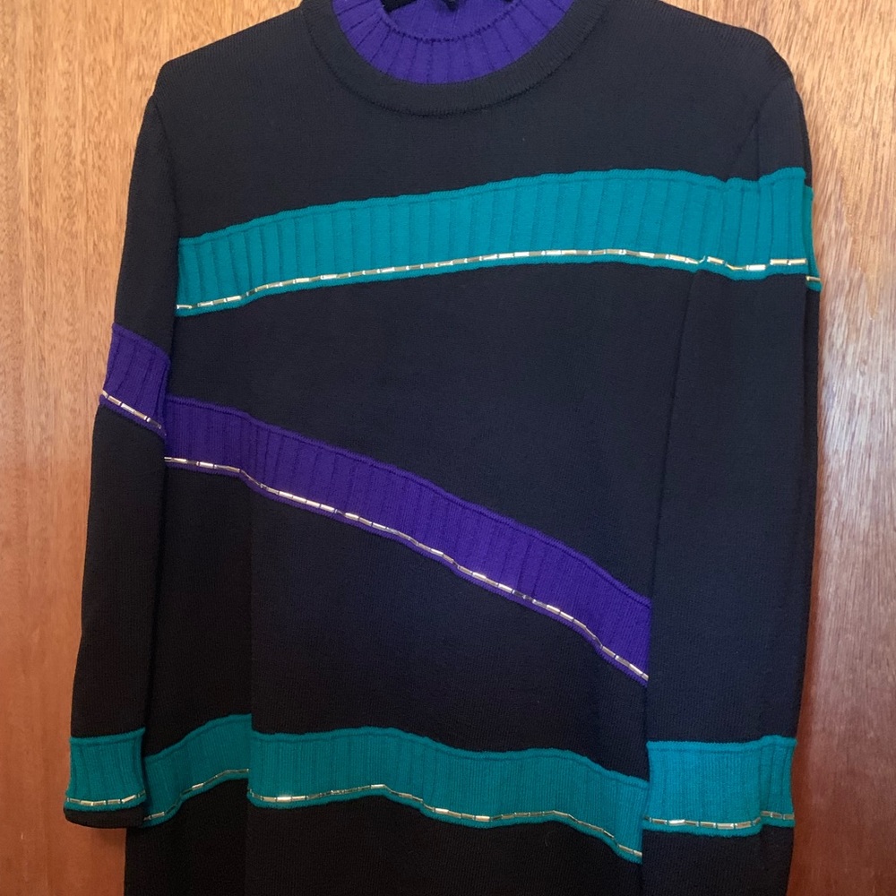 St. John embellished tunic sweater.  Size M.